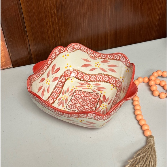 Temp-tations Old World Cranberry Ceramic Square Bowl - Picture 4 of 9